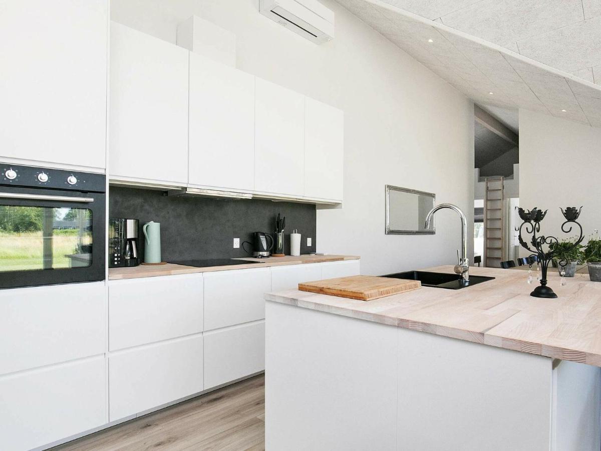 14 Person Holiday Home In V Ggerl Se Bøtø By Exterior foto